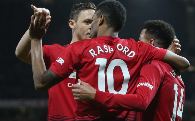 共同出席公 共同出席公